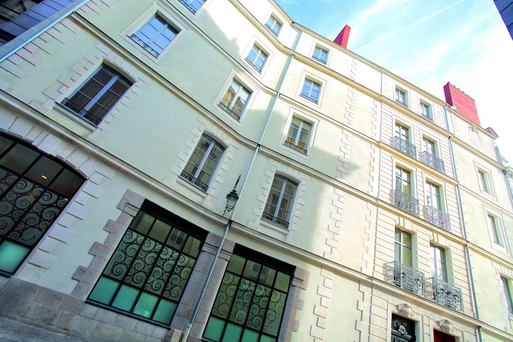 Appart'city Confort Centre 3*